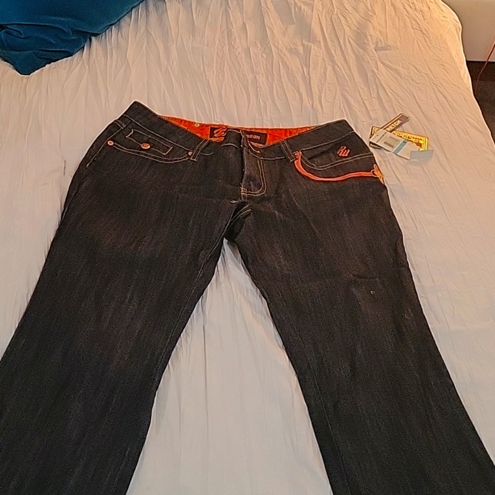 WOMEN'S ROCA WEAR STRETCH JEANS